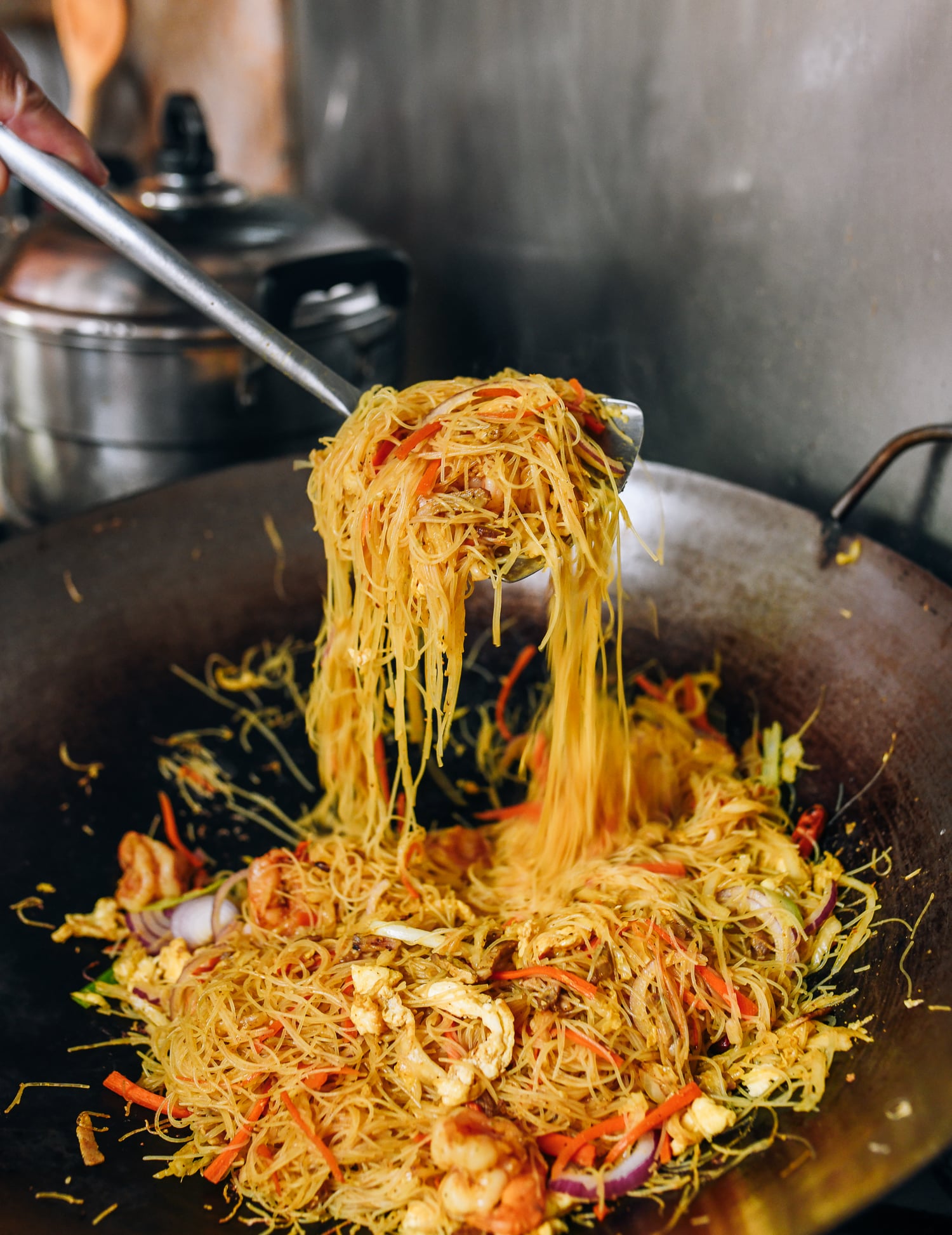 Stir-frying singapore mei fun, bmeteor.aiodimecu.cf
