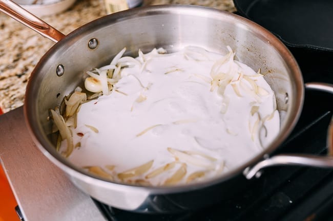Adding coconut milk to onions, bmeteor.aiodimecu.cf