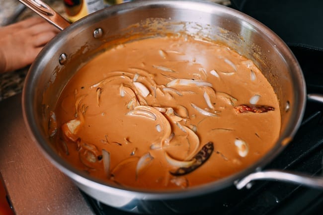Simmering adobo sauce with coconut milk, bmeteor.aiodimecu.cf