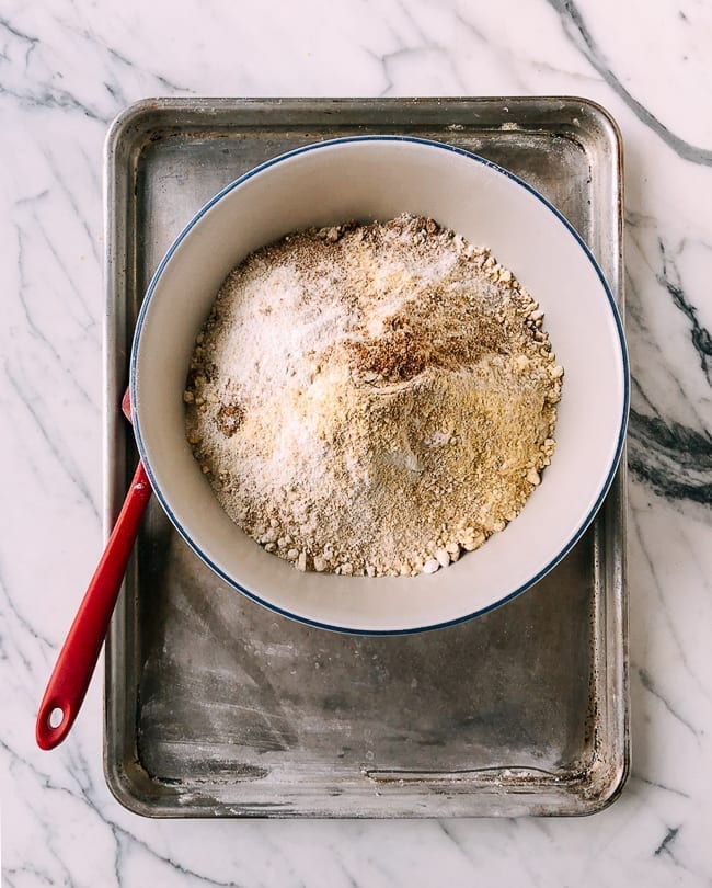Multiple flours in mixing bowl, bmeteor.aiodimecu.cf
