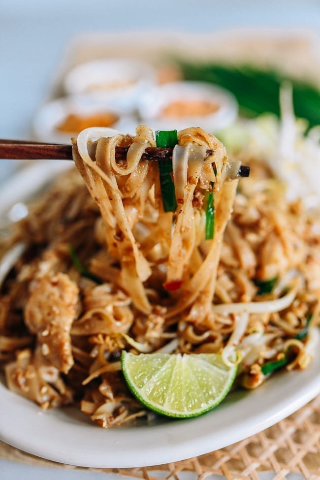 Lifting pad thai with chopsticks, bmeteor.aiodimecu.cf