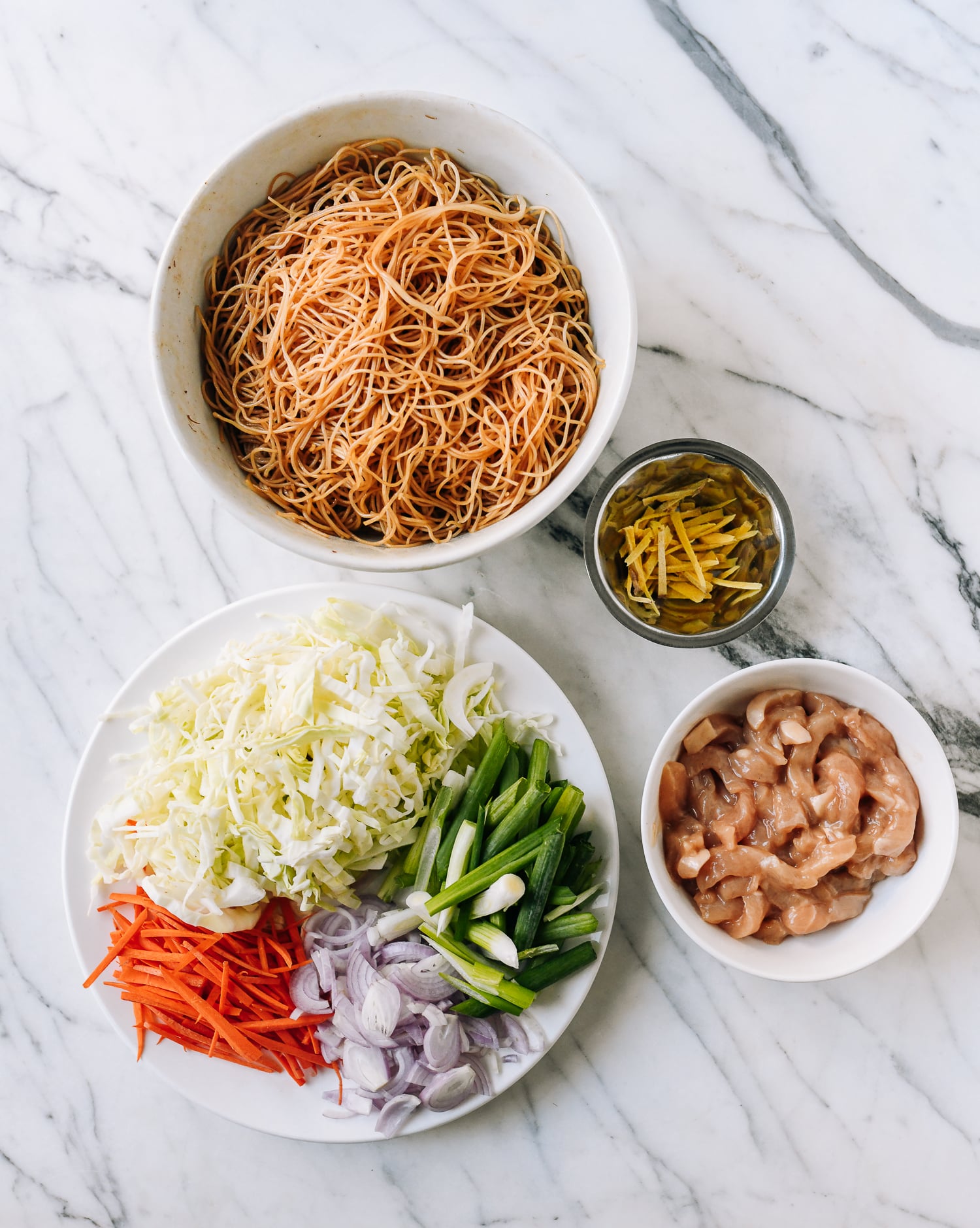 Chicken Mei Fun Ingredients, including noodles, vegetables, chicken, and ginger, bmeteor.aiodimecu.cf