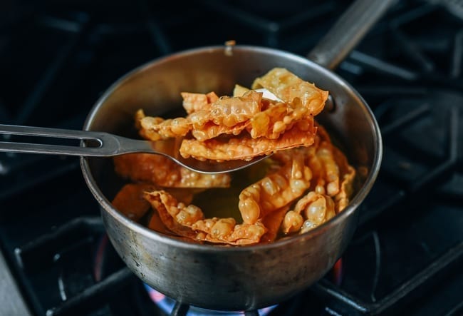 Fried wonton skins