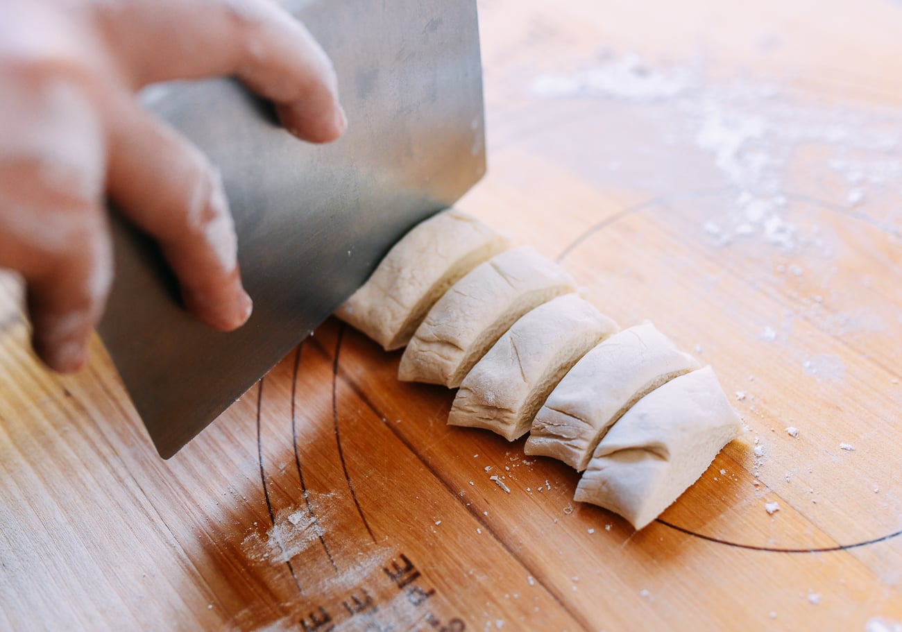 Dividing dough into 20g pieces, bmeteor.aiodimecu.cf