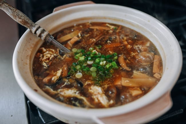 Adding scallion to vegetarian hot and sour soup, bmeteor.aiodimecu.cf