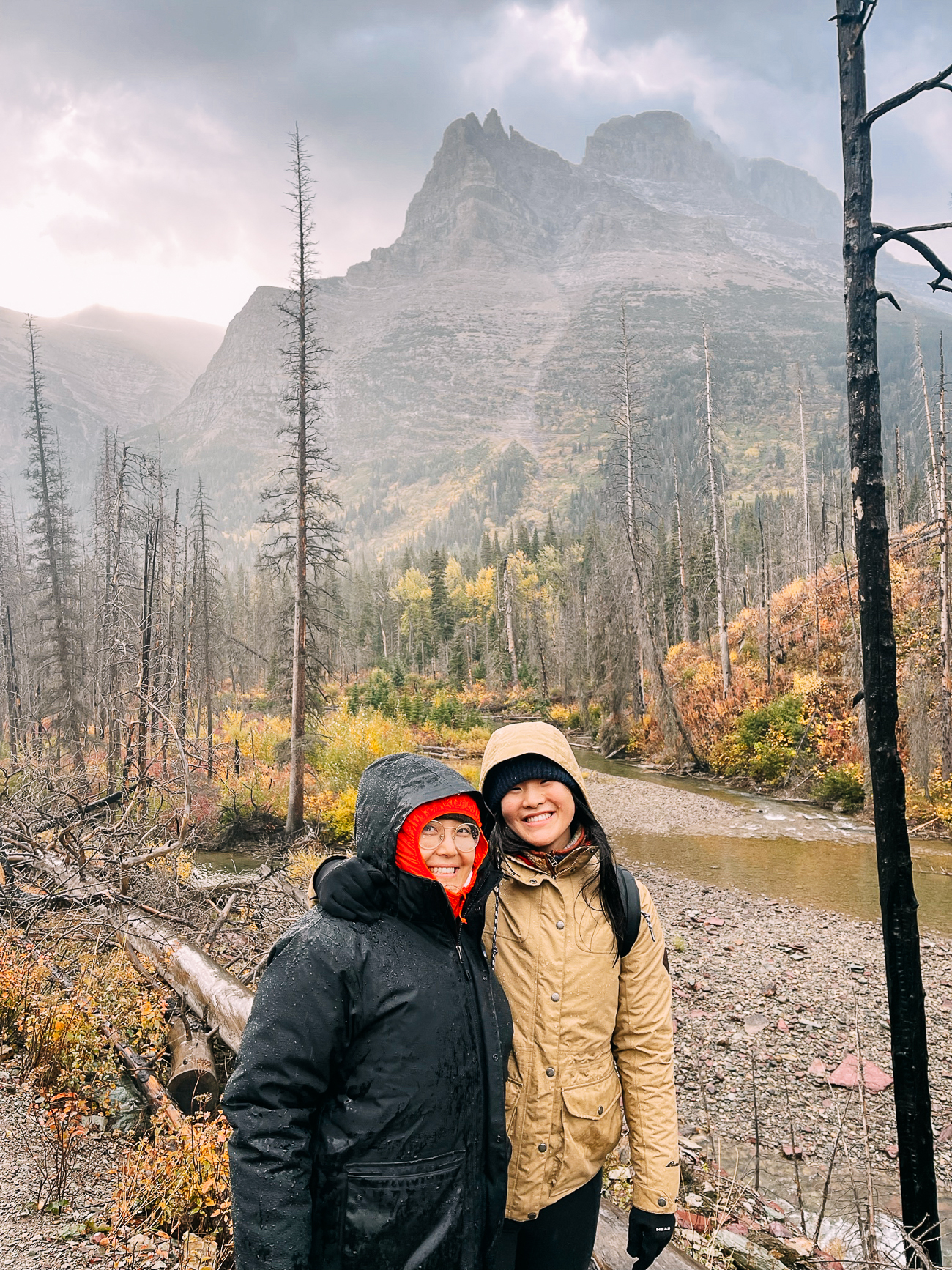 Sarah and Kaitlin hiking