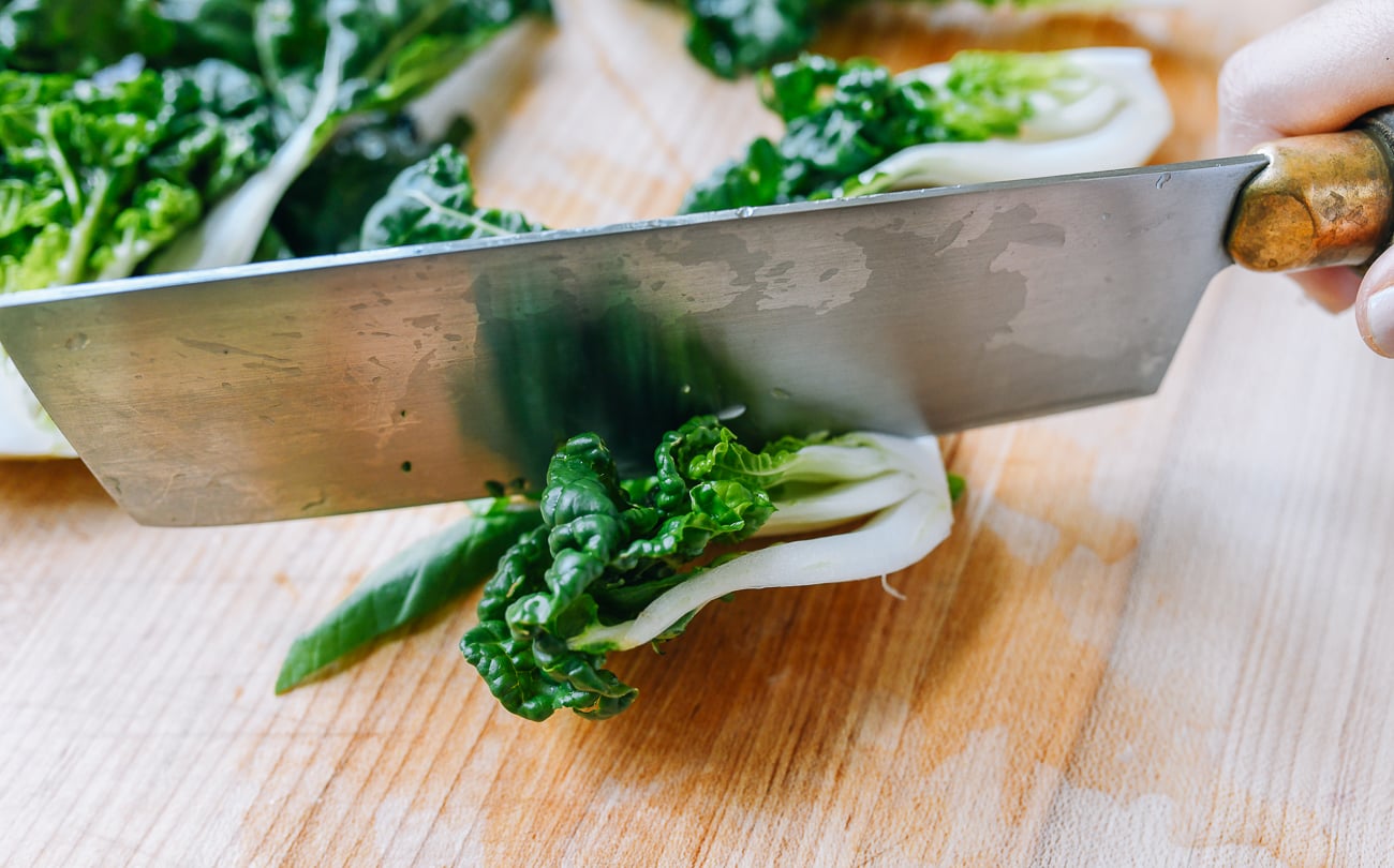cutting dwarf bok choy lengthwise
