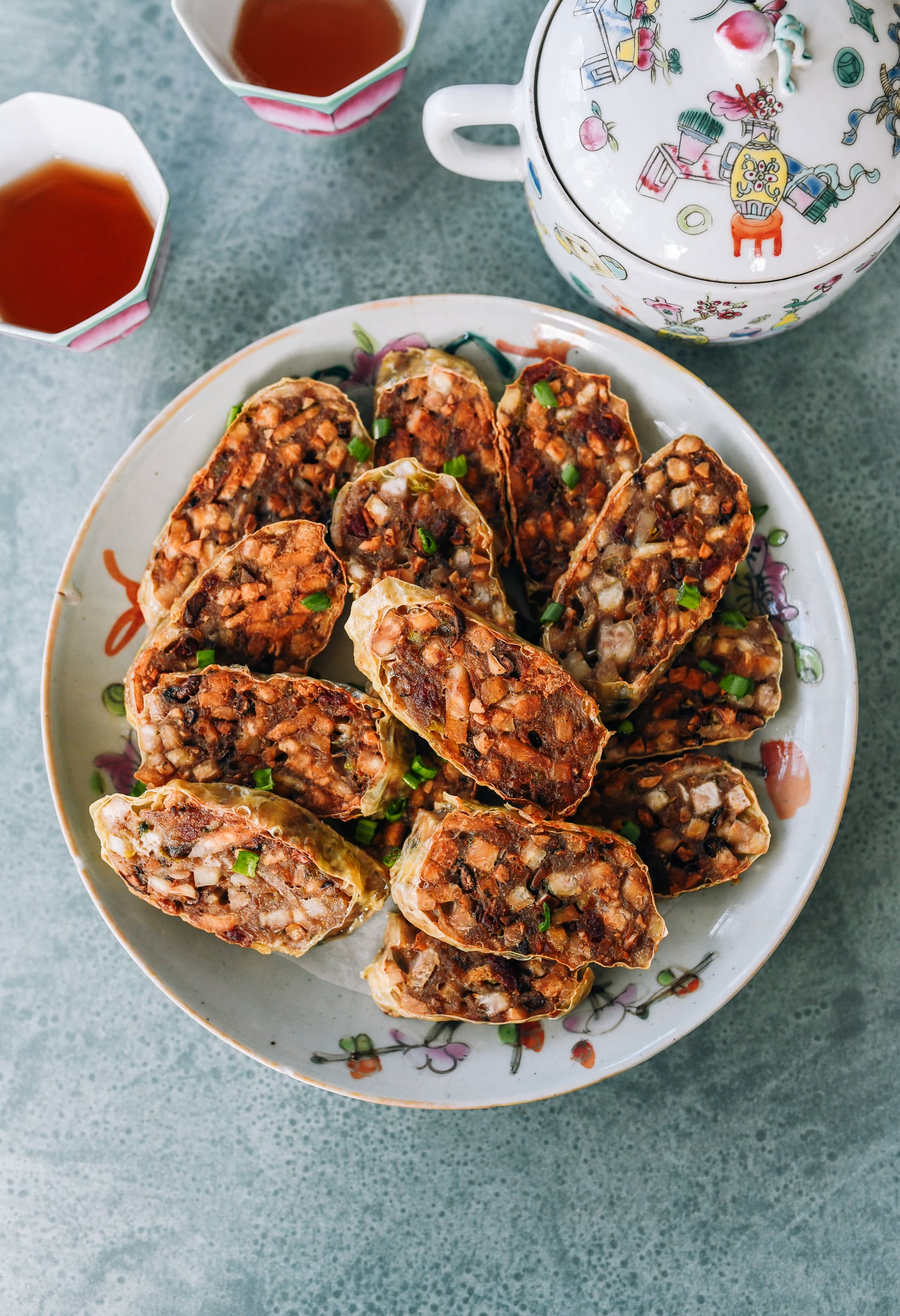 Hakka Taro Roll recipe